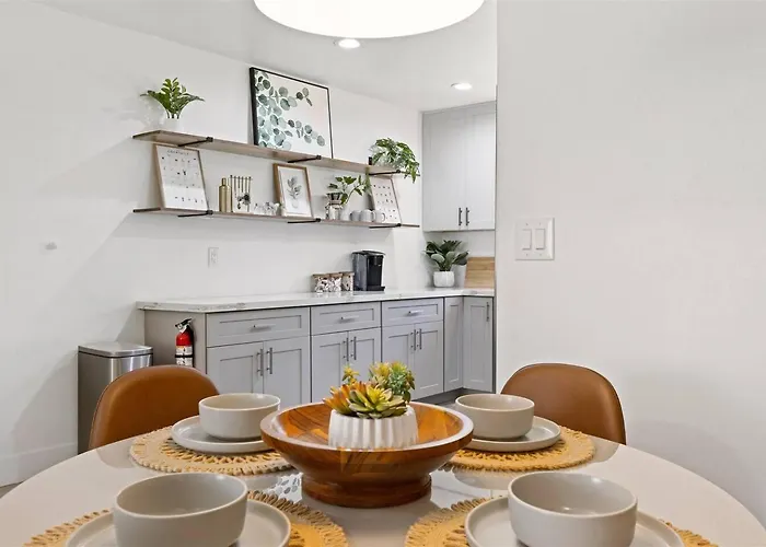 Hubbell Hideaway House By Downtown 4*